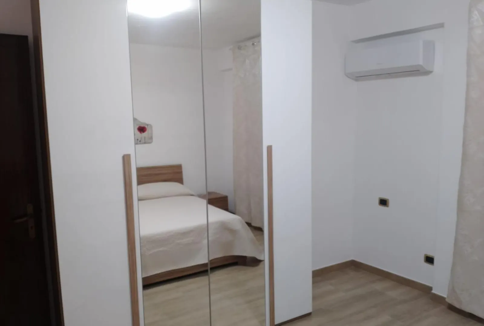 فيلا Myrema House - Near Fontanarossa Airport كاتانيا 0*,  إيطاليا